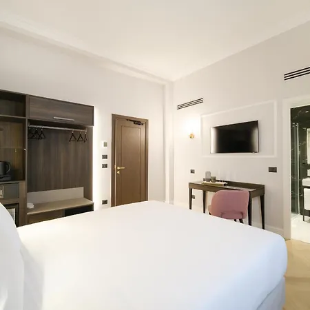 Hotel Bh Rom